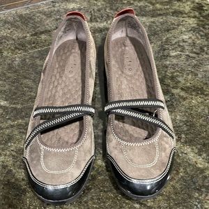 NWOT Clarks “Privo”🥿✨